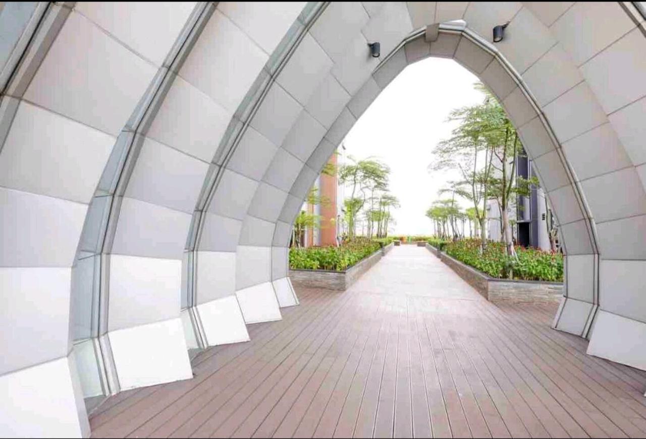 Studio Sea View Apartment At Gold Coast Pik By Mysweethome 雅加达 外观 照片