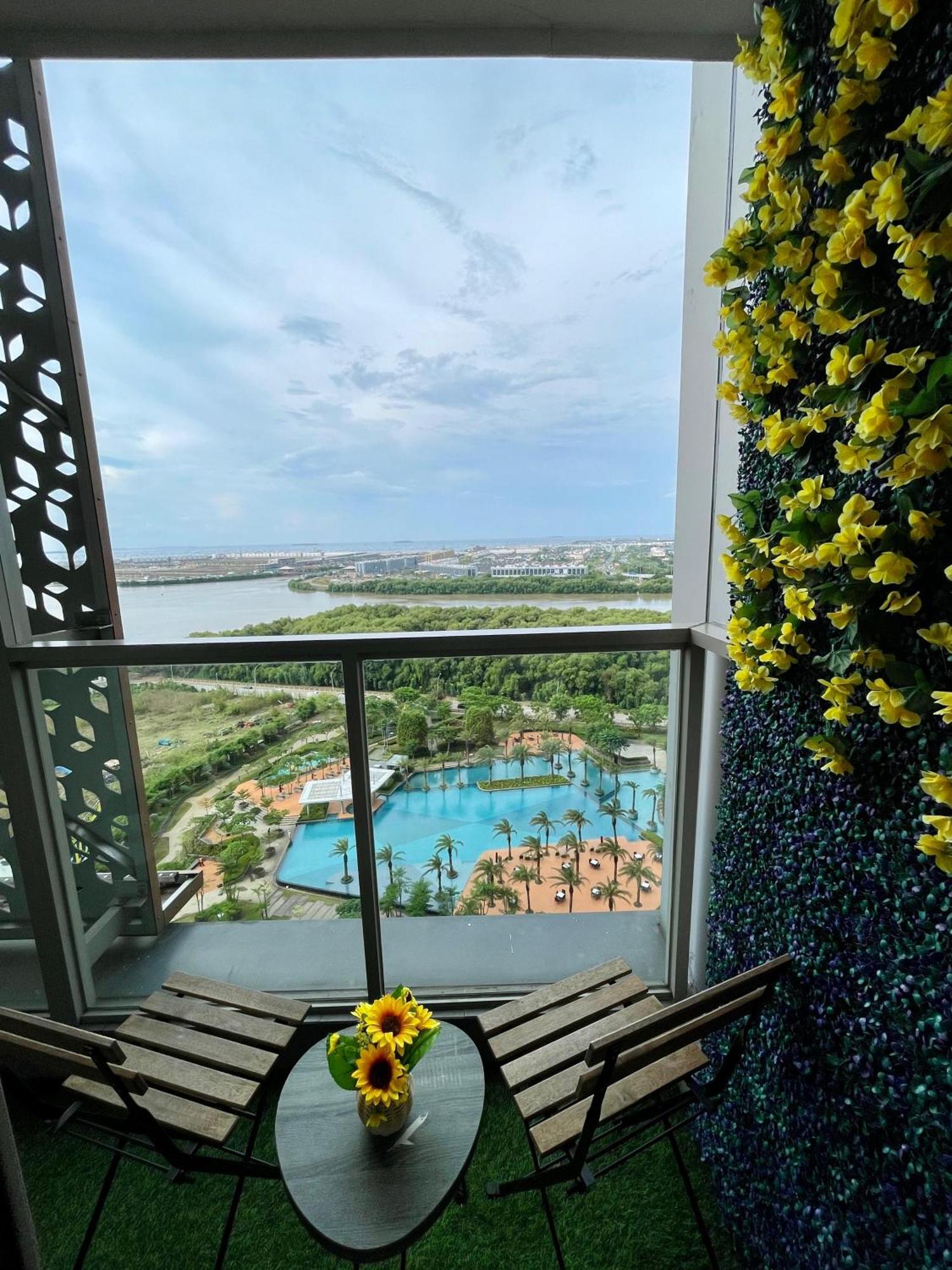 Studio Sea View Apartment At Gold Coast Pik By Mysweethome 雅加达 外观 照片